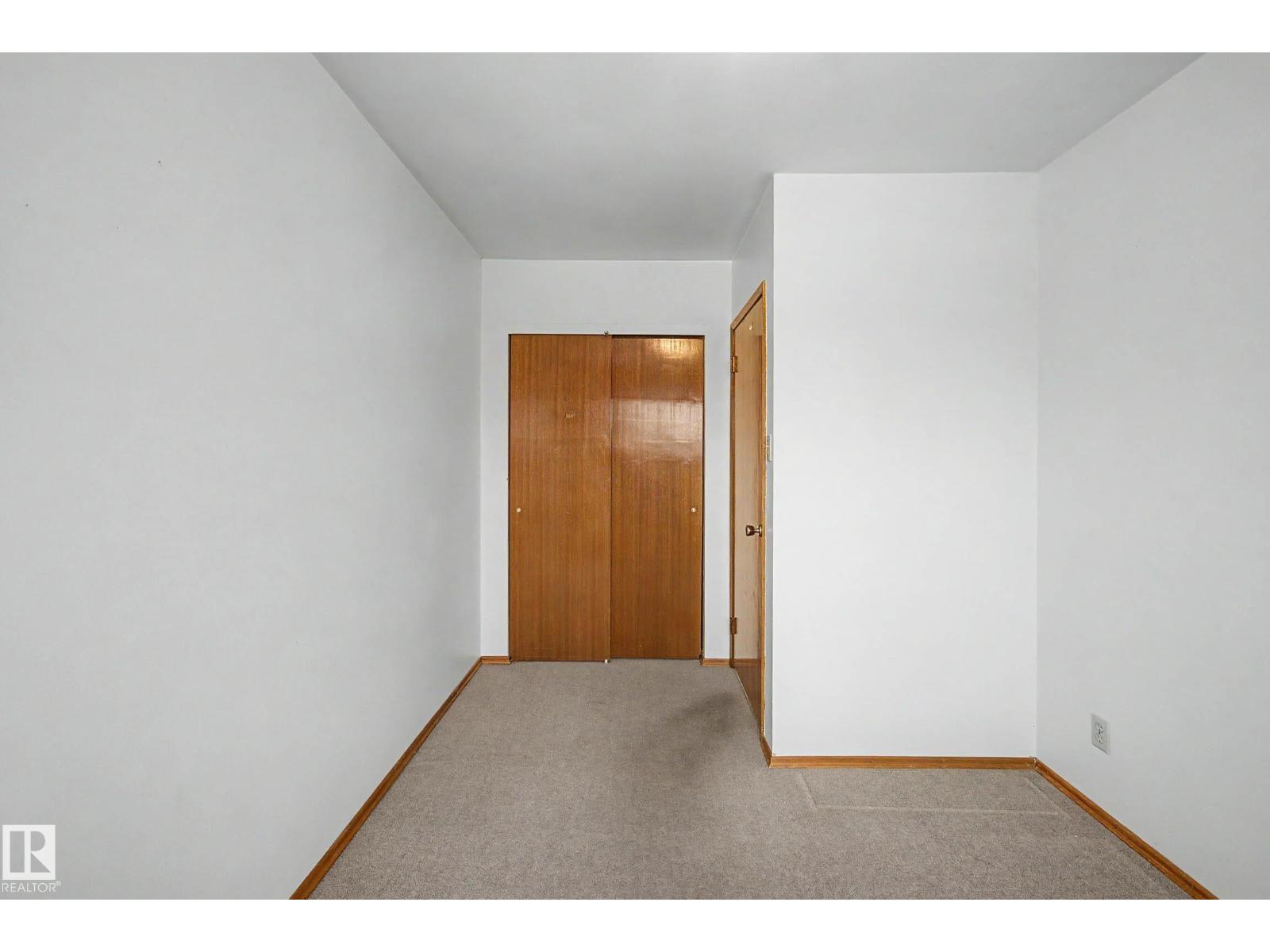 13041 82 ST NW, Edmonton