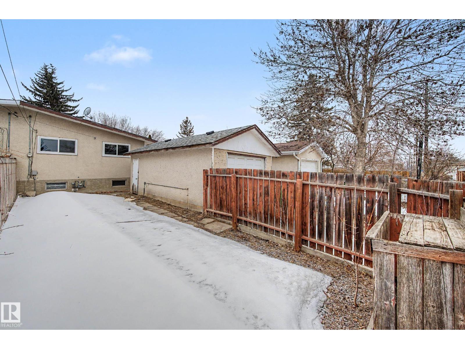 13041 82 ST NW, Edmonton