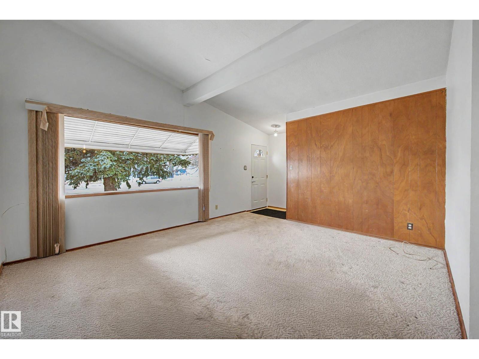 13041 82 ST NW, Edmonton