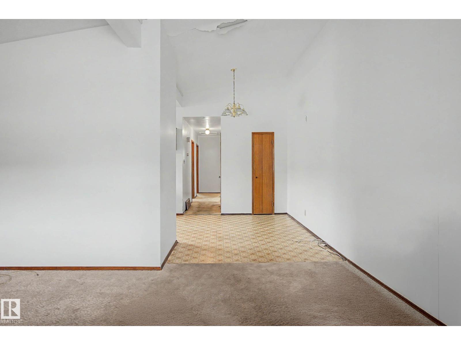 13041 82 ST NW, Edmonton