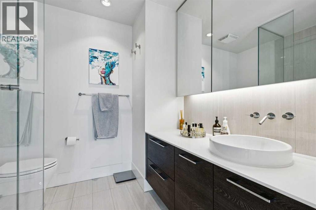 2006, 901 10 Avenue SW, Calgary, Alberta