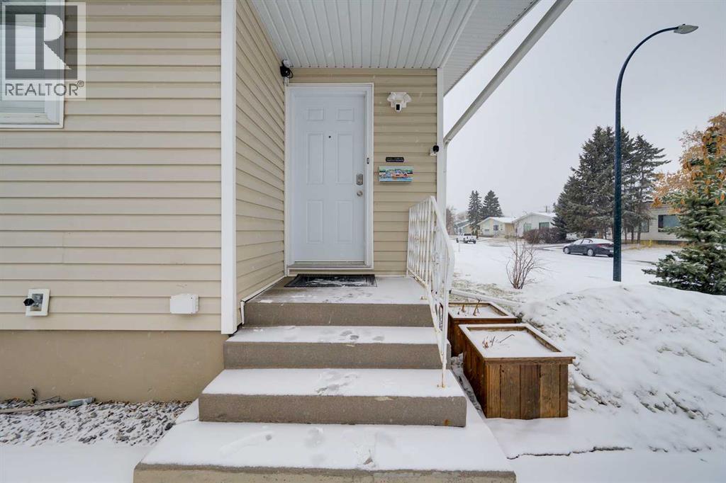 33 Wells Street, Red Deer