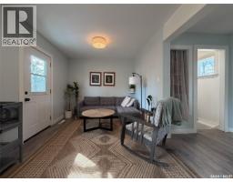 442 Front Street W, Eastend, SK S0N0T0 Photo 12
