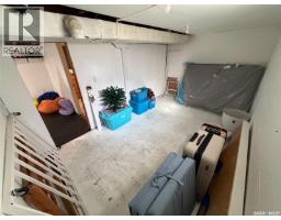442 Front Street W, Eastend, SK S0N0T0 Photo 25