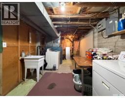 442 Front Street W, Eastend, SK S0N0T0 Photo 29