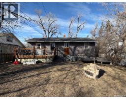 442 Front Street W, Eastend, SK S0N0T0 Photo 36