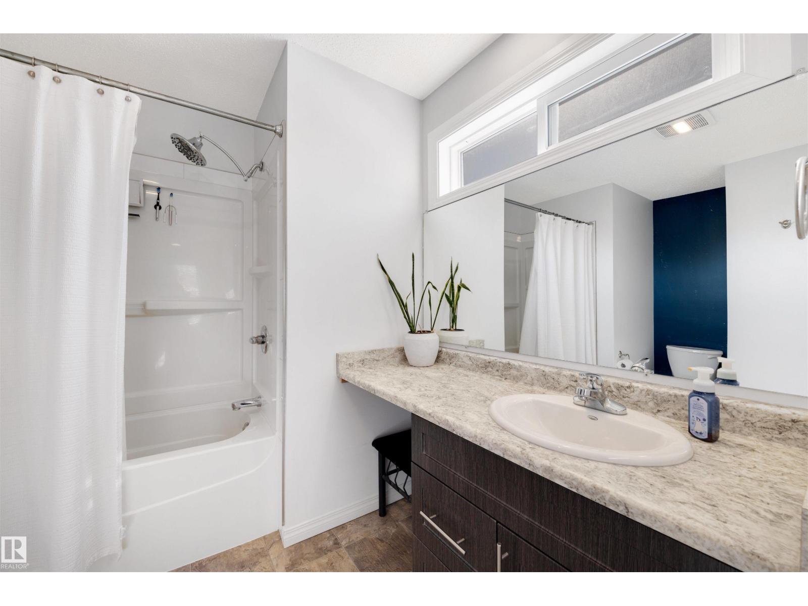 9612 189 ST NW, Edmonton