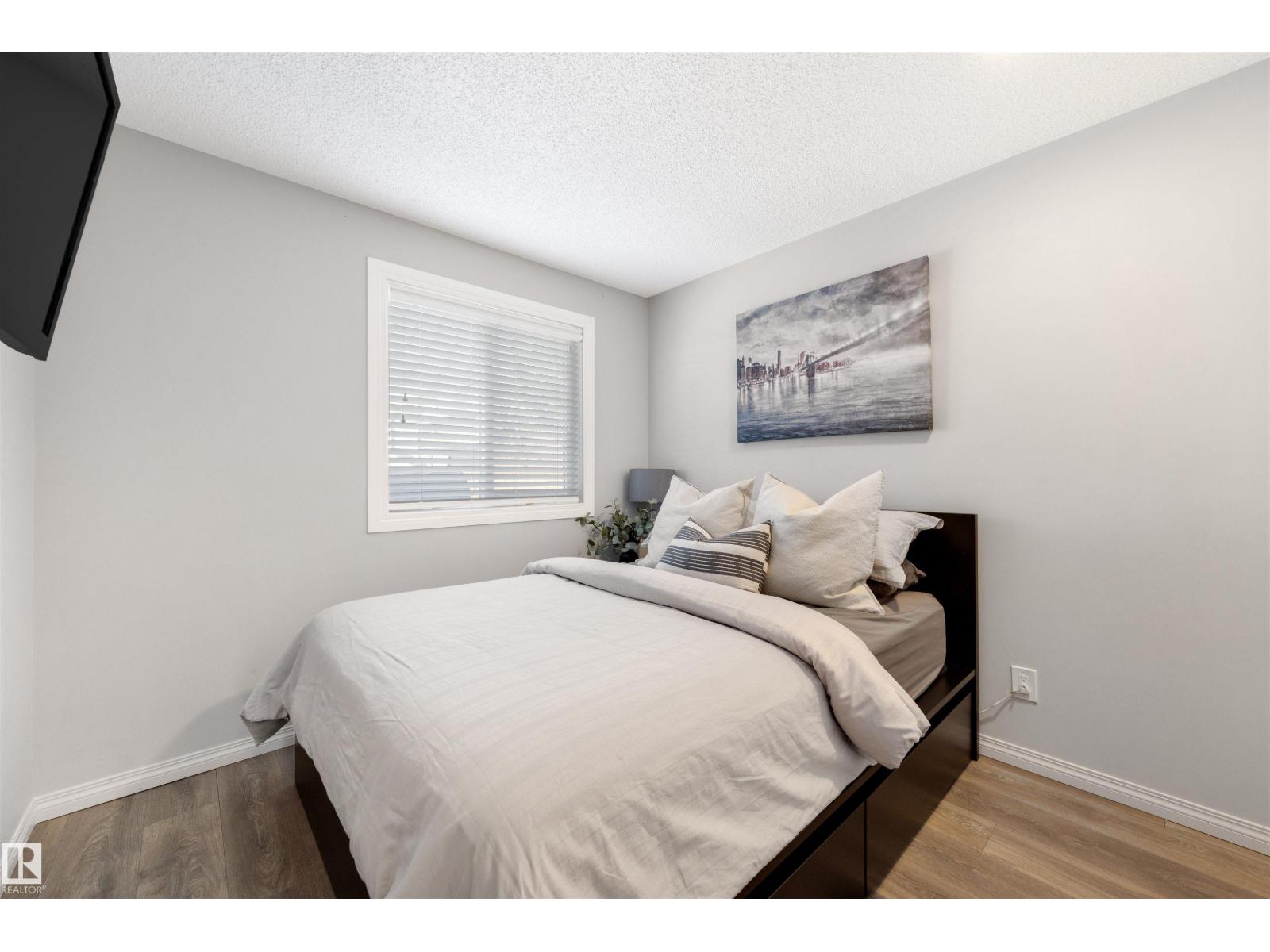 9612 189 ST NW, Edmonton