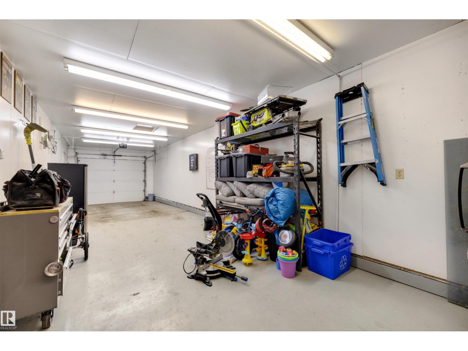 9612 189 ST NW, Edmonton