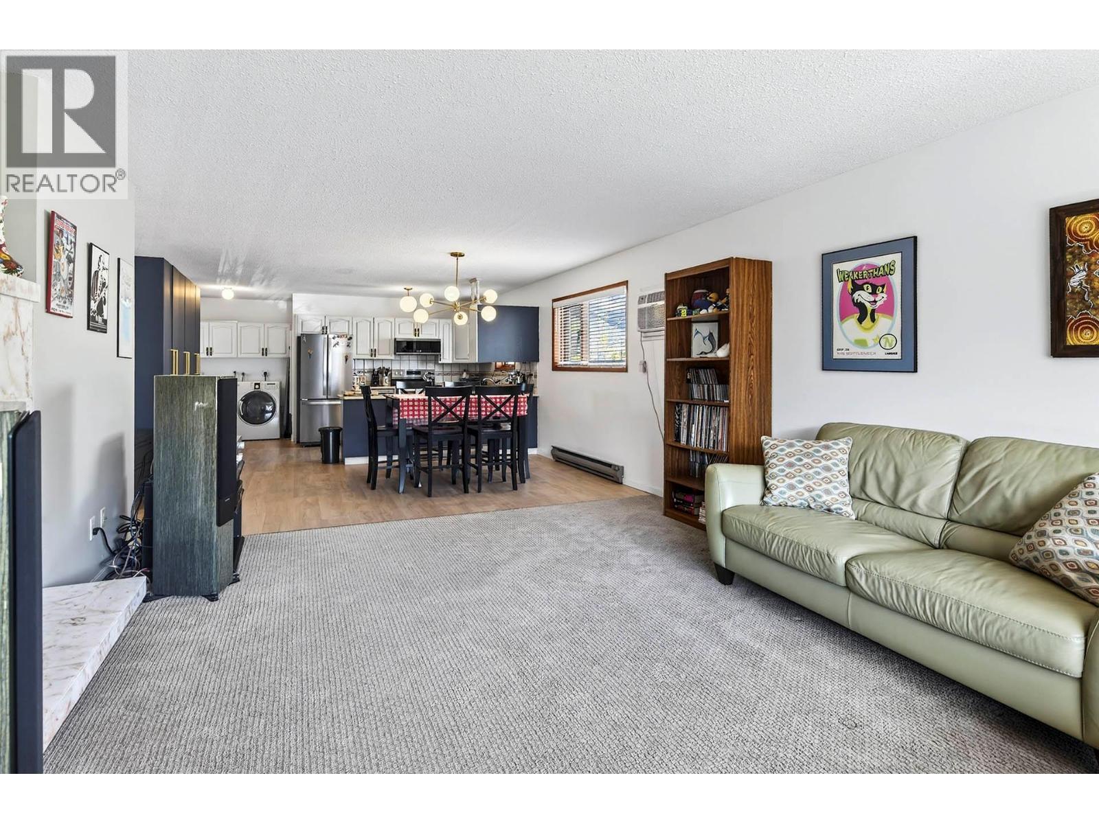 930 Nicola Street - 15