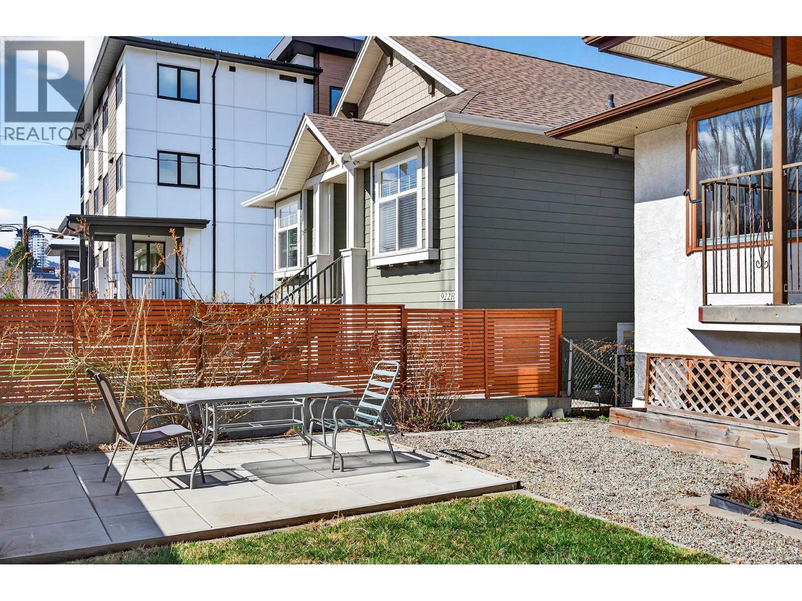 930 Nicola Street - 3