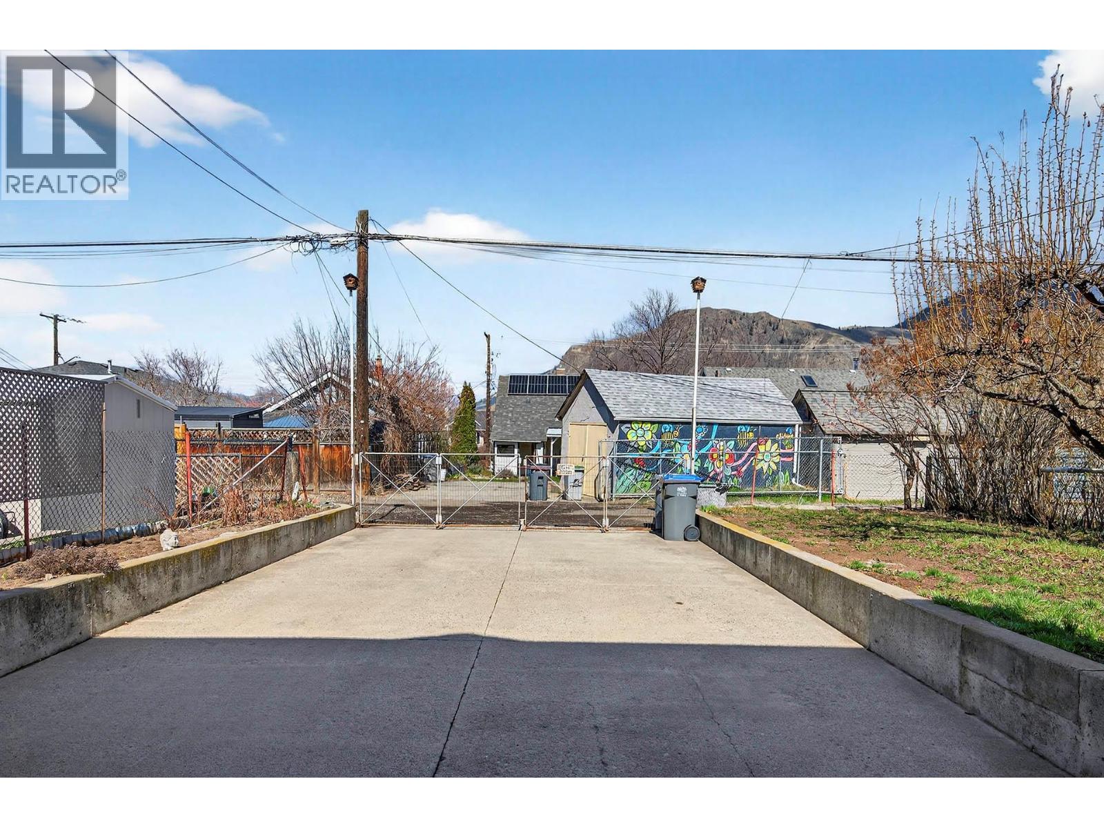 930 NICOLA STREET - 61