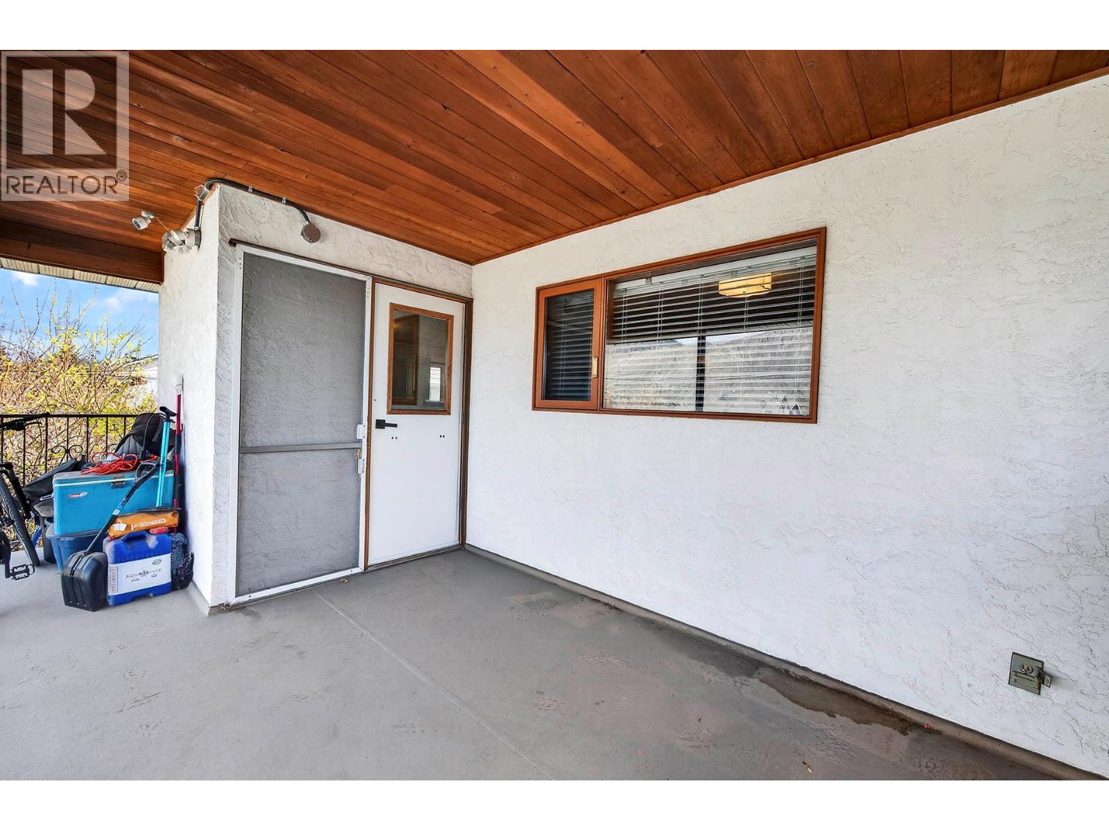 930 Nicola Street - 27