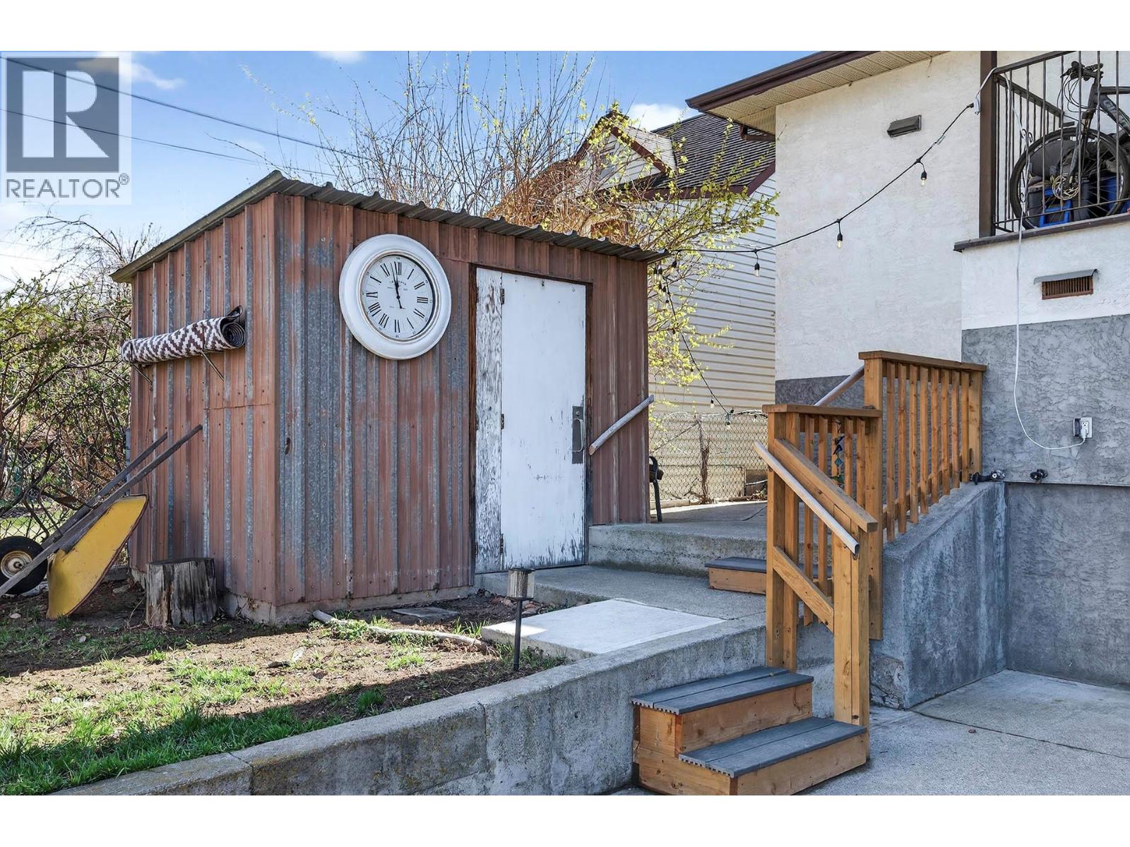930 Nicola Street - 60