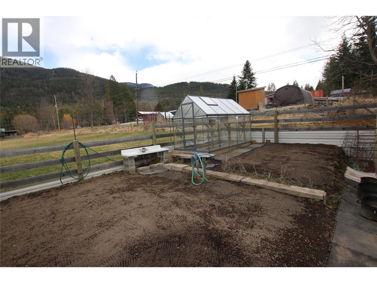 413 WILLOW STREET - 29