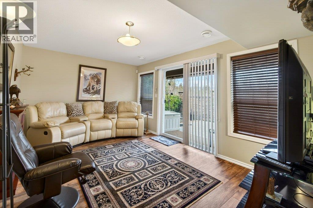 19 2850 7 Avenue Northeast, Salmon Arm