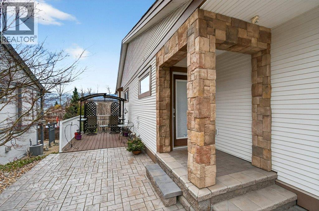 19 2850 7 Avenue Northeast, Salmon Arm