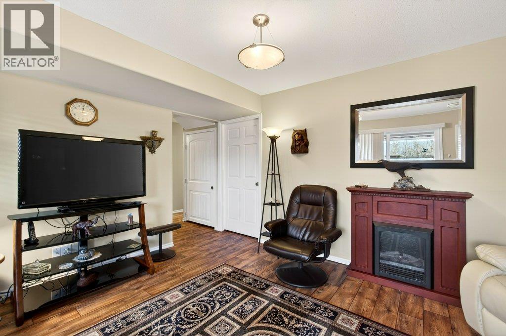 19 2850 7 Avenue Northeast, Salmon Arm