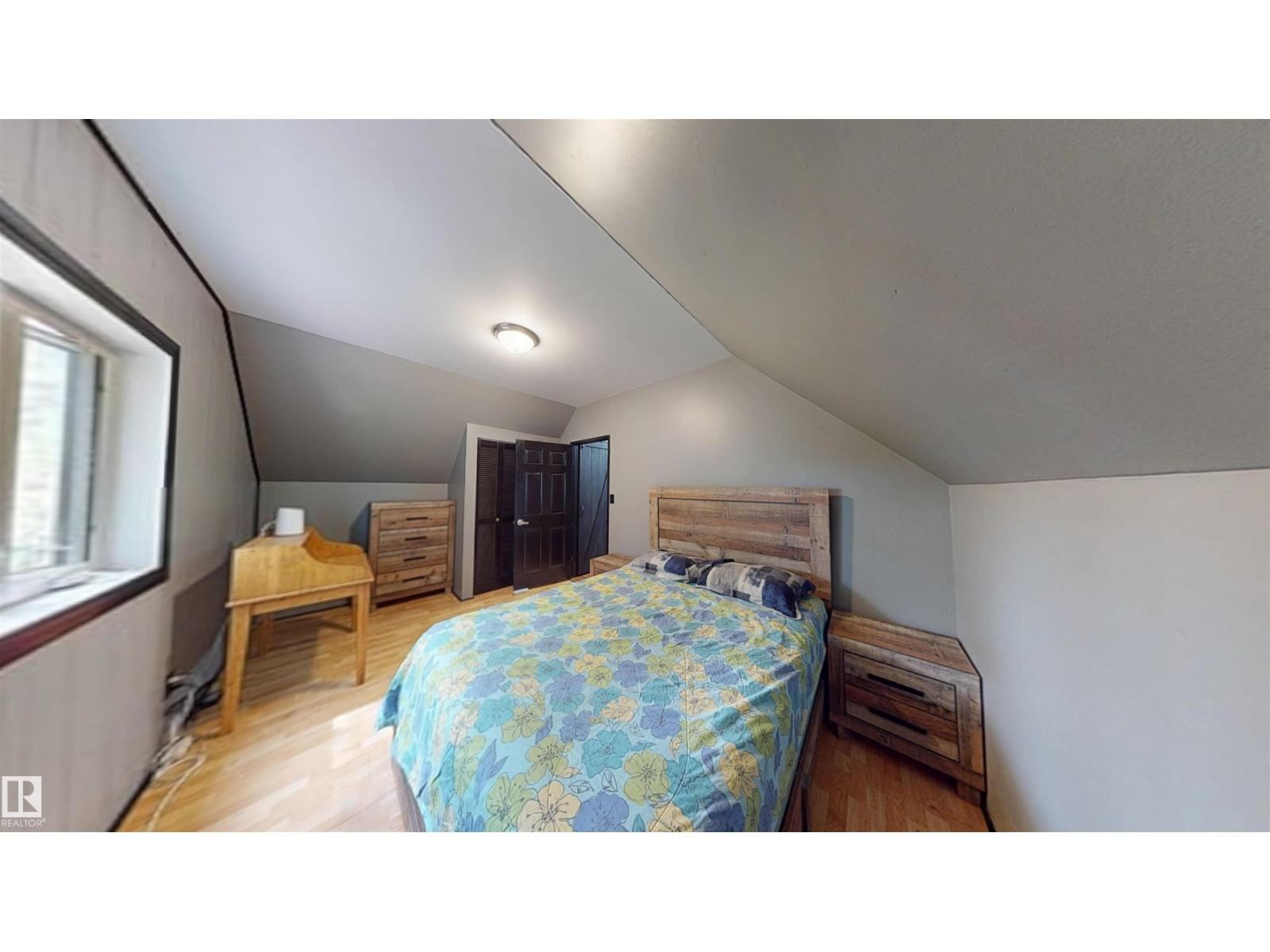 53320 RGE ROAD 55 - 25