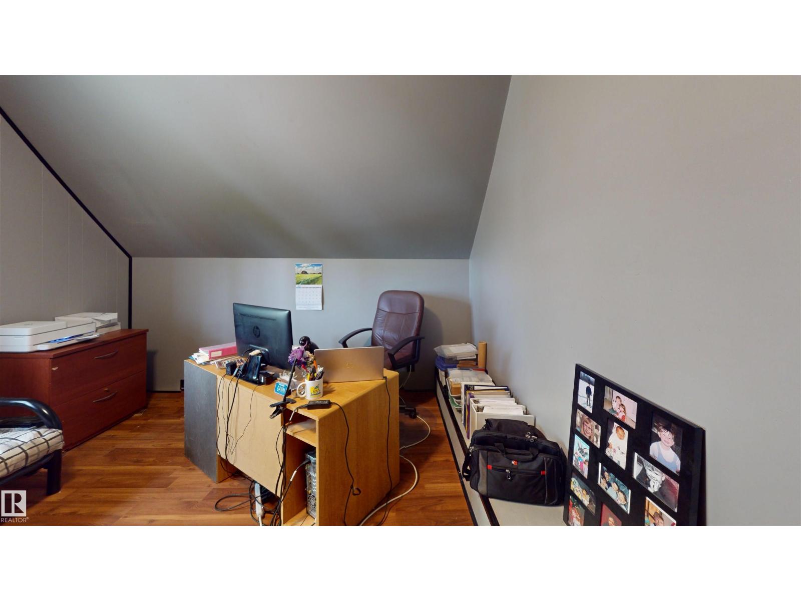 53320 RGE ROAD 55 - 31