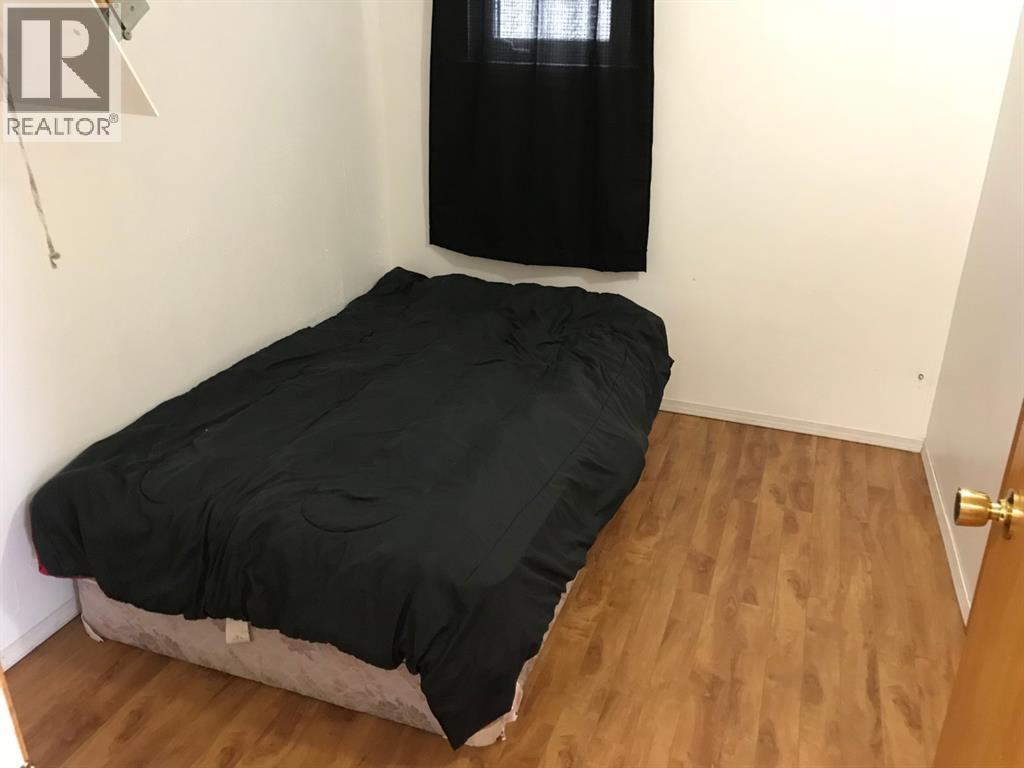 4725 5 AVE - 12