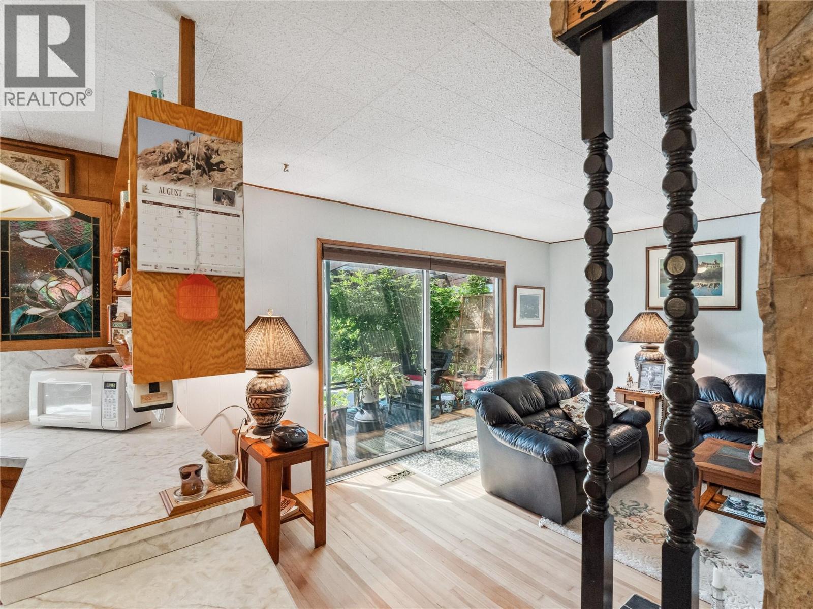 1150 MARIANNA Crescent - 9
