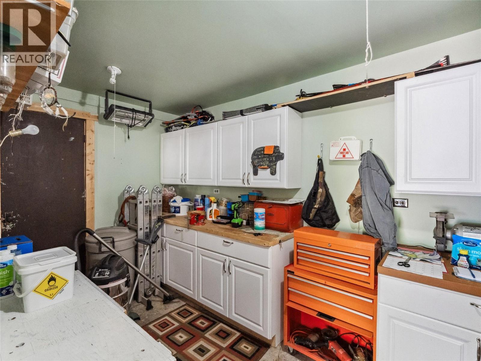  1150 MARIANNA Crescent, Trail