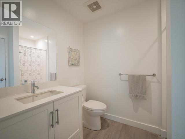 403-7175 DUNCAN STREET, Powell River