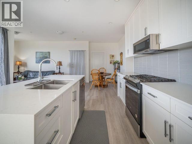 403-7175 DUNCAN STREET, Powell River