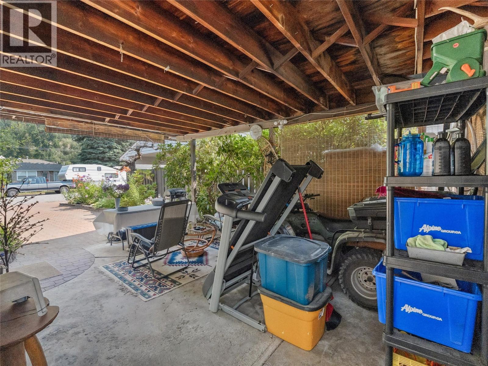  1150 MARIANNA Crescent, Trail