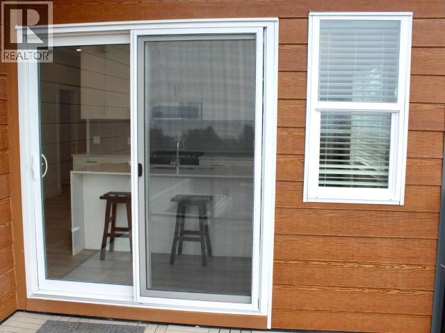 403-7175 DUNCAN STREET, Powell River