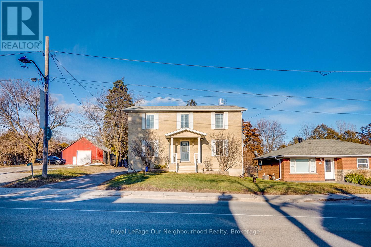 51 MAIN STREET N,Milton (Campbellville),,