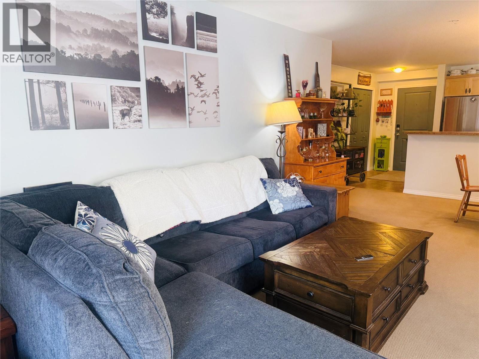 4874 STANLEY Street Unit# 110, Radium Hot Springs