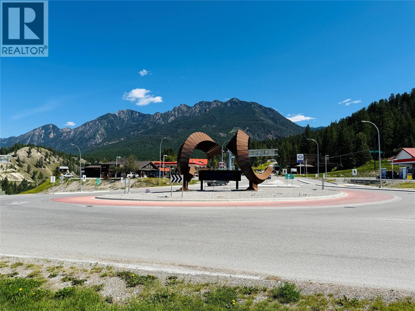 4874 STANLEY Street Unit# 110, Radium Hot Springs