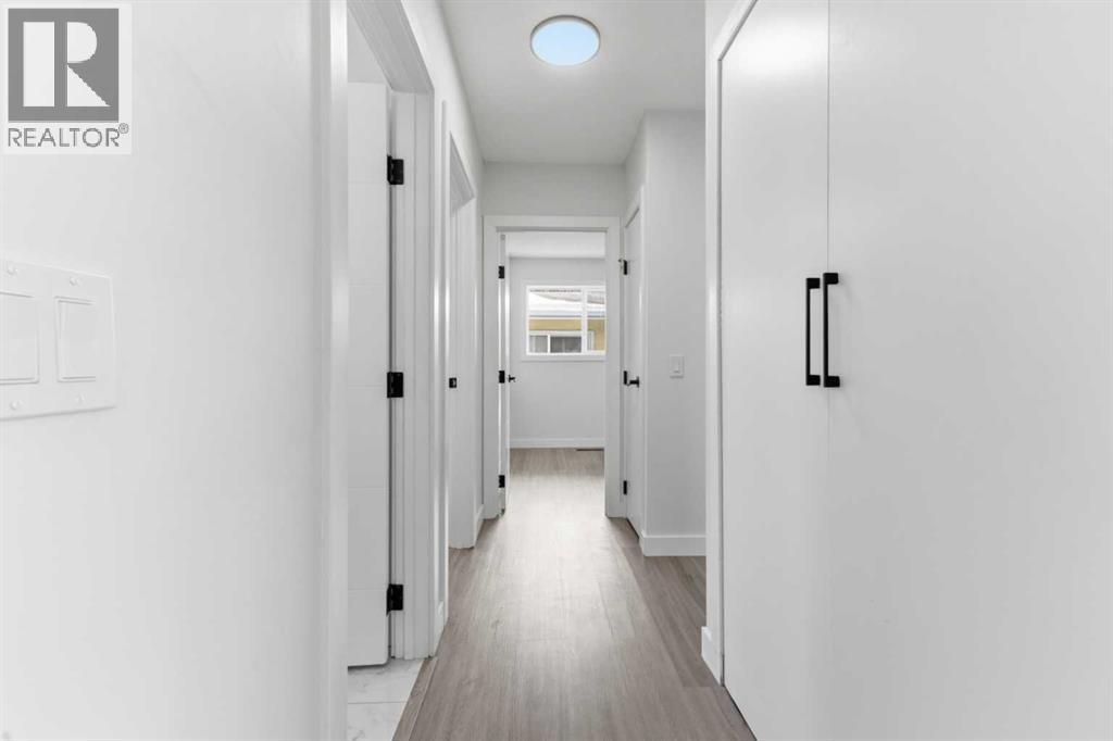 
          1412 19 Street Northeast
            <br/>
            <span>Calgary</span>
            , 
            <span>AB</span>
             <span>T2E4Y2</span>
         - Photo 10