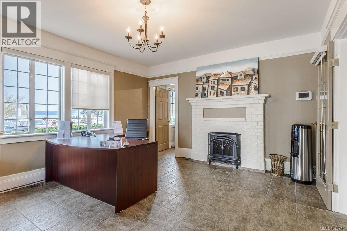 301 Franklyn St, Nanaimo