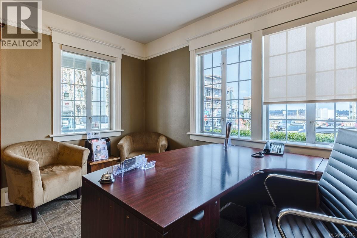 301 Franklyn St, Nanaimo