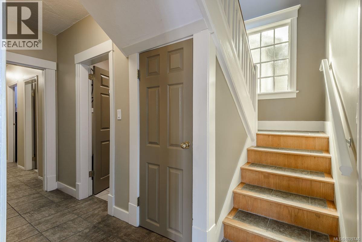 301 Franklyn St, Nanaimo