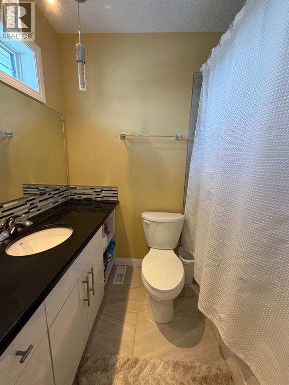 102 Athabasca Crescent, Fort McMurray