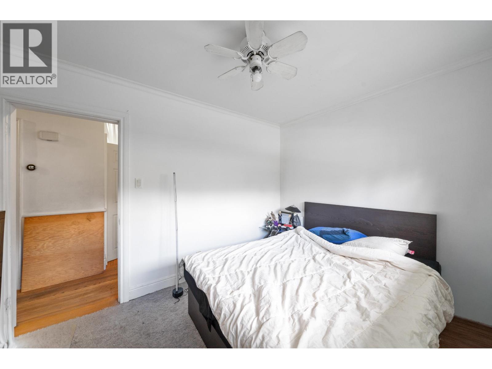 360 SEAFORTH CRESCENT, Coquitlam