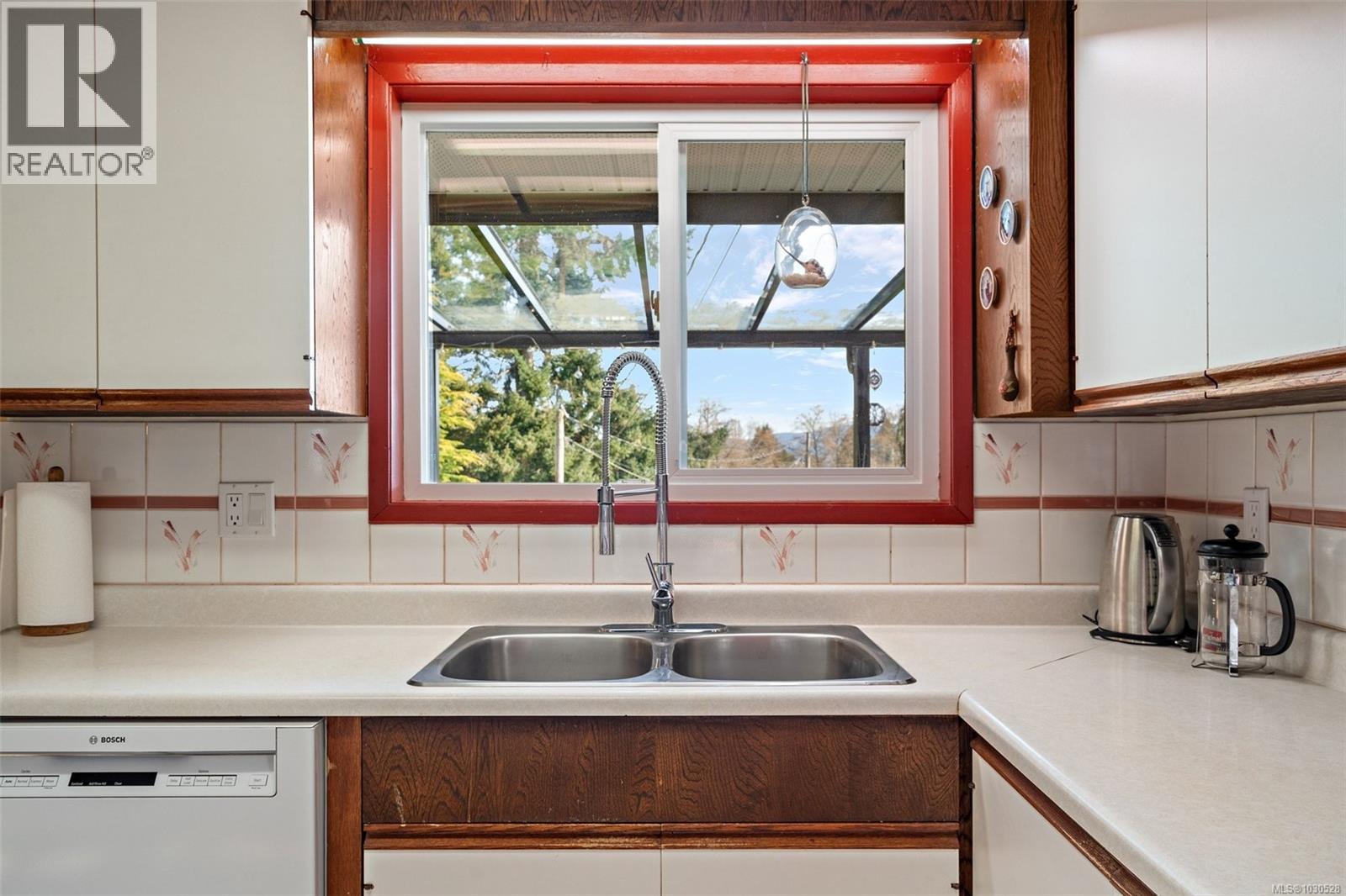 1520 ROBSON LANE - 14