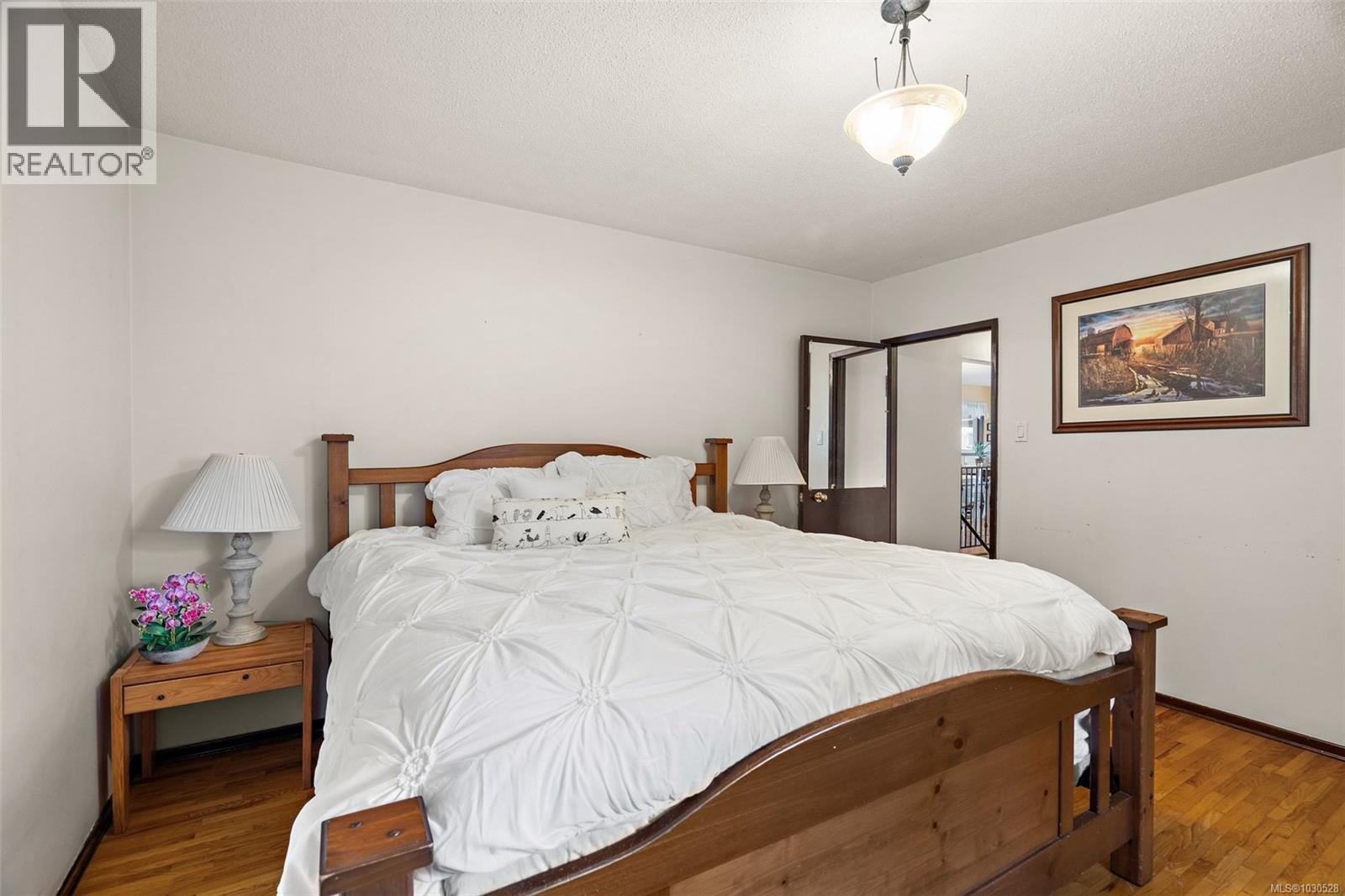 1520 ROBSON LANE - 19