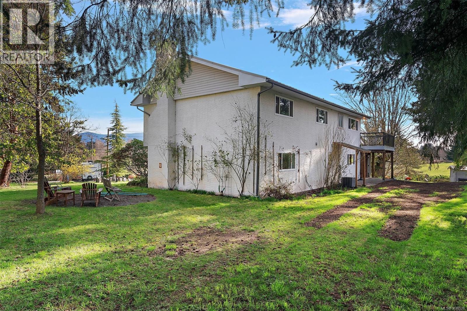 1520 ROBSON LANE - 41