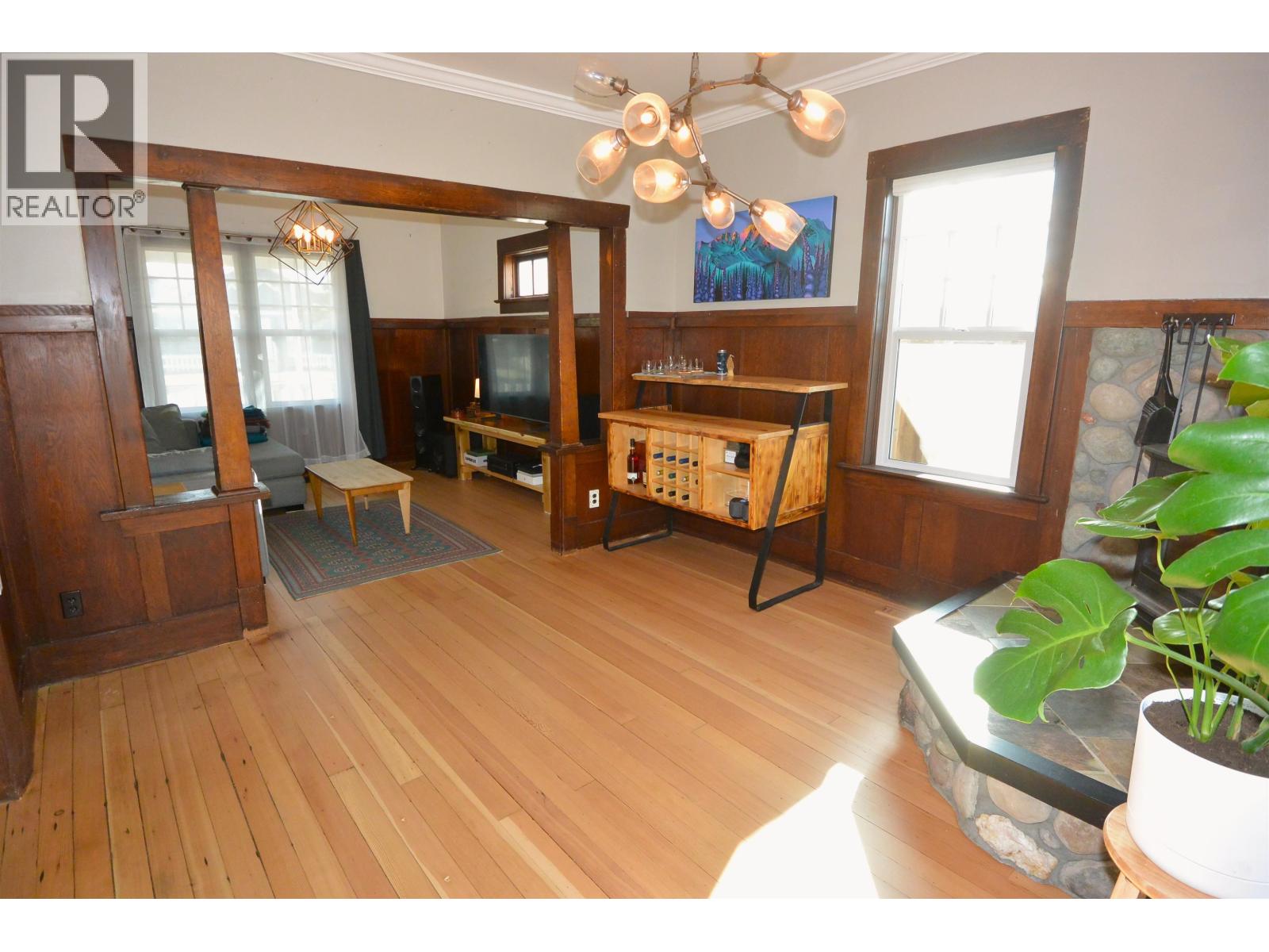 3875 SECOND Avenue, Smithers