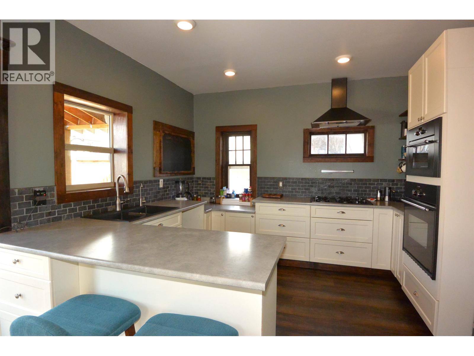 3875 SECOND Avenue, Smithers