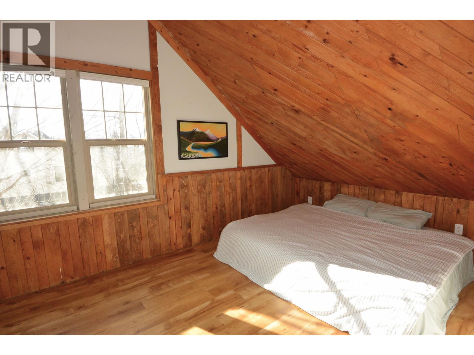 3875 SECOND AVENUE - 22