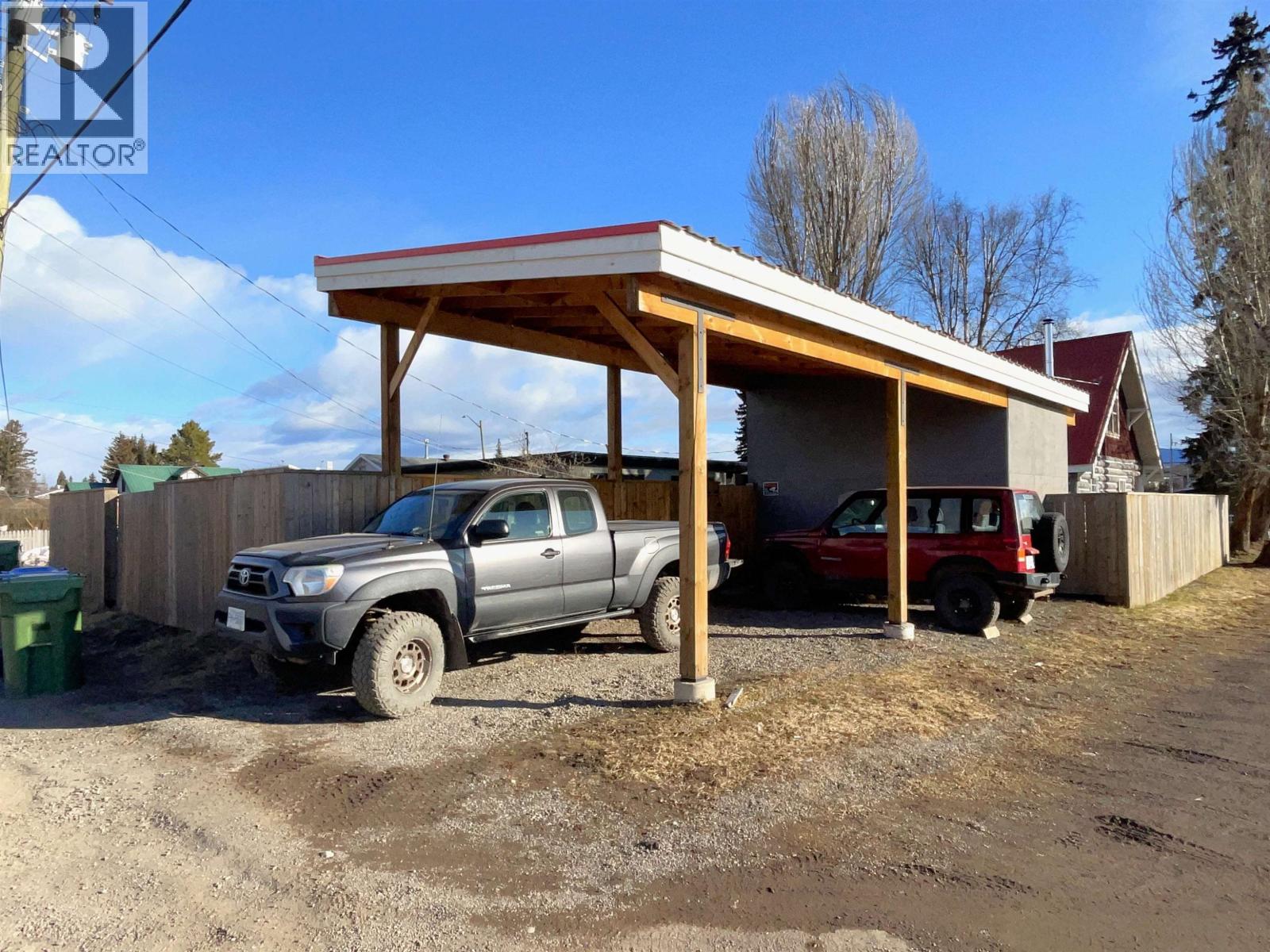 3875 SECOND Avenue, Smithers