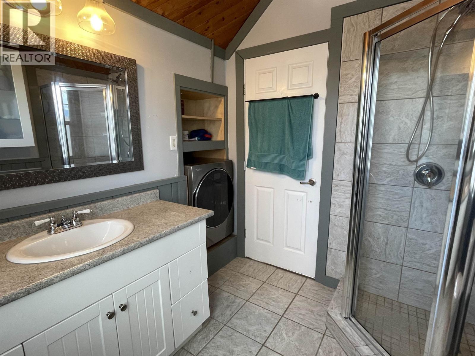 3875 SECOND AVENUE - 25