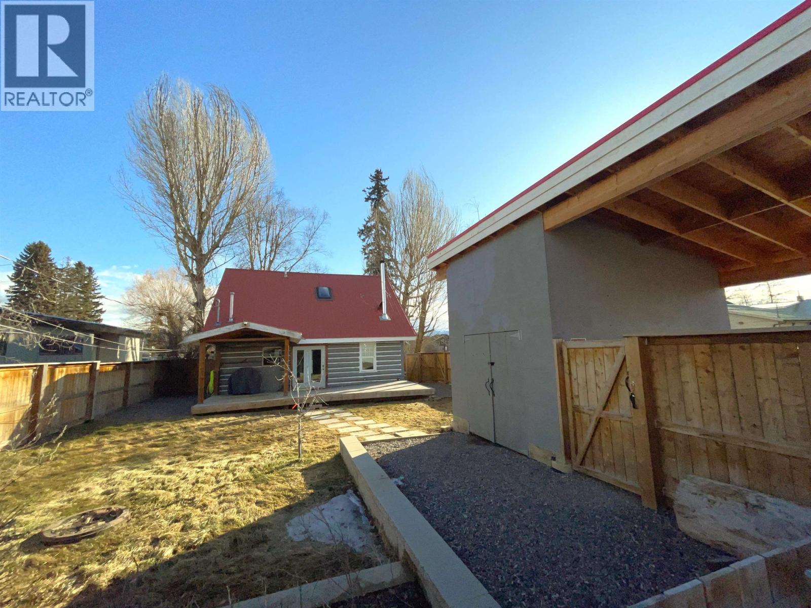 3875 SECOND Avenue, Smithers