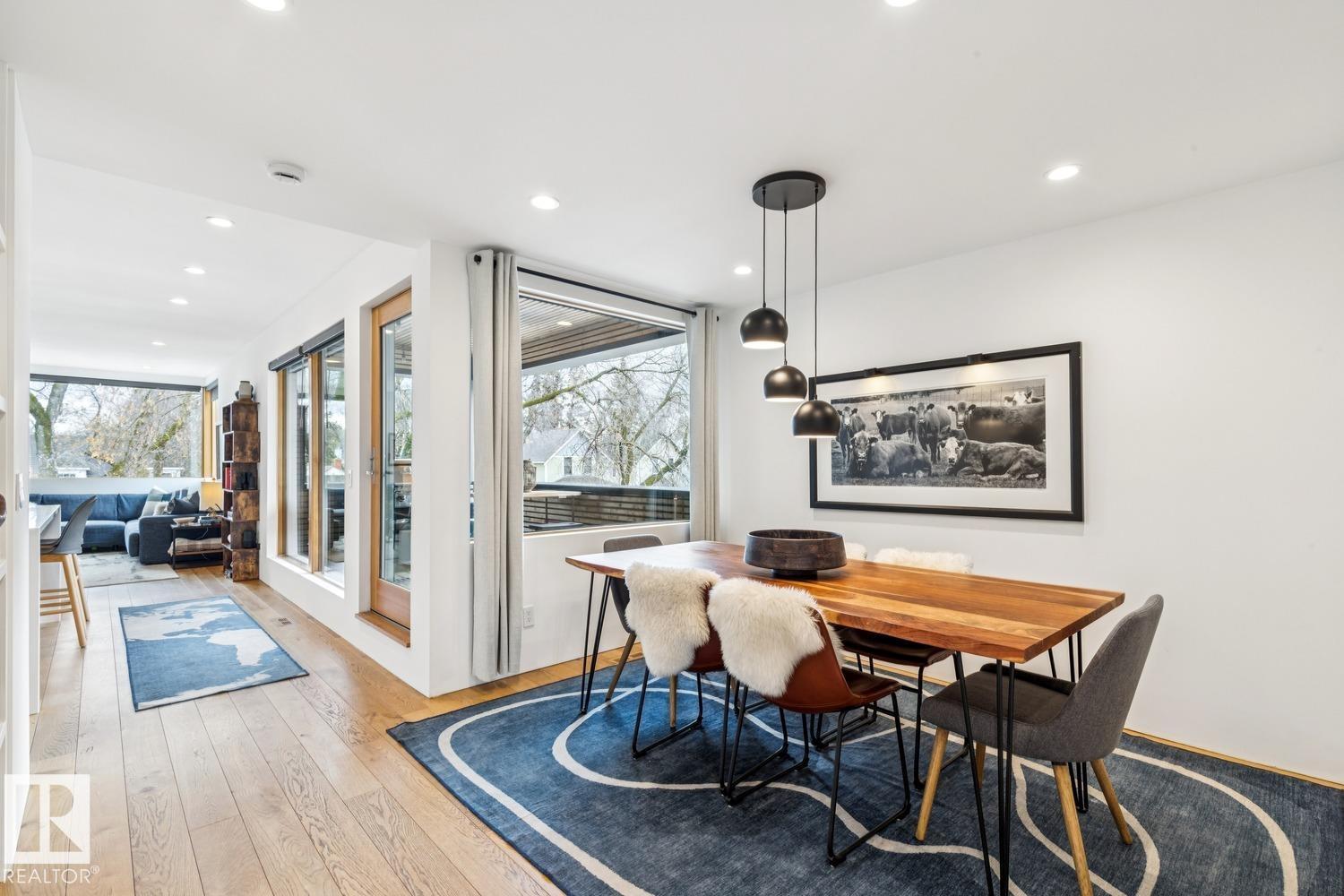 10958 80 AV NW, Edmonton